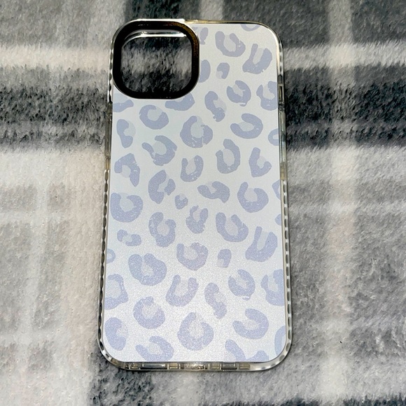 iPhone, 13 leopard print case - Picture 1 of 4